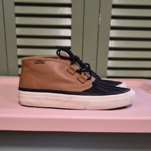 Vans Two-Tone Brown and Black Sneakers